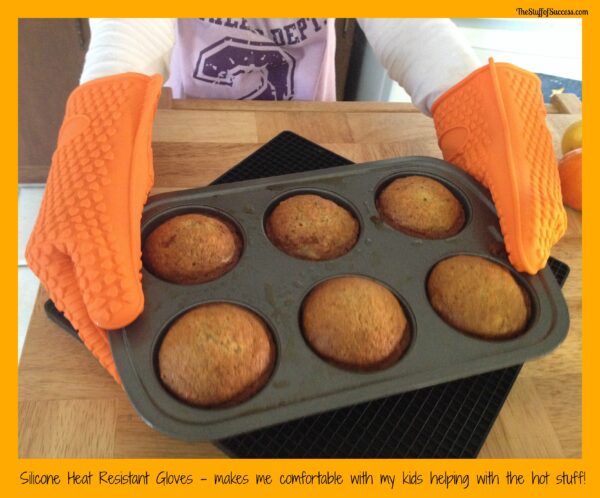Silicone Heat Resistant Baking Gloves (2)