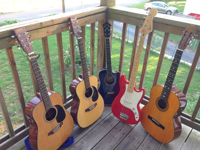 My guitars color