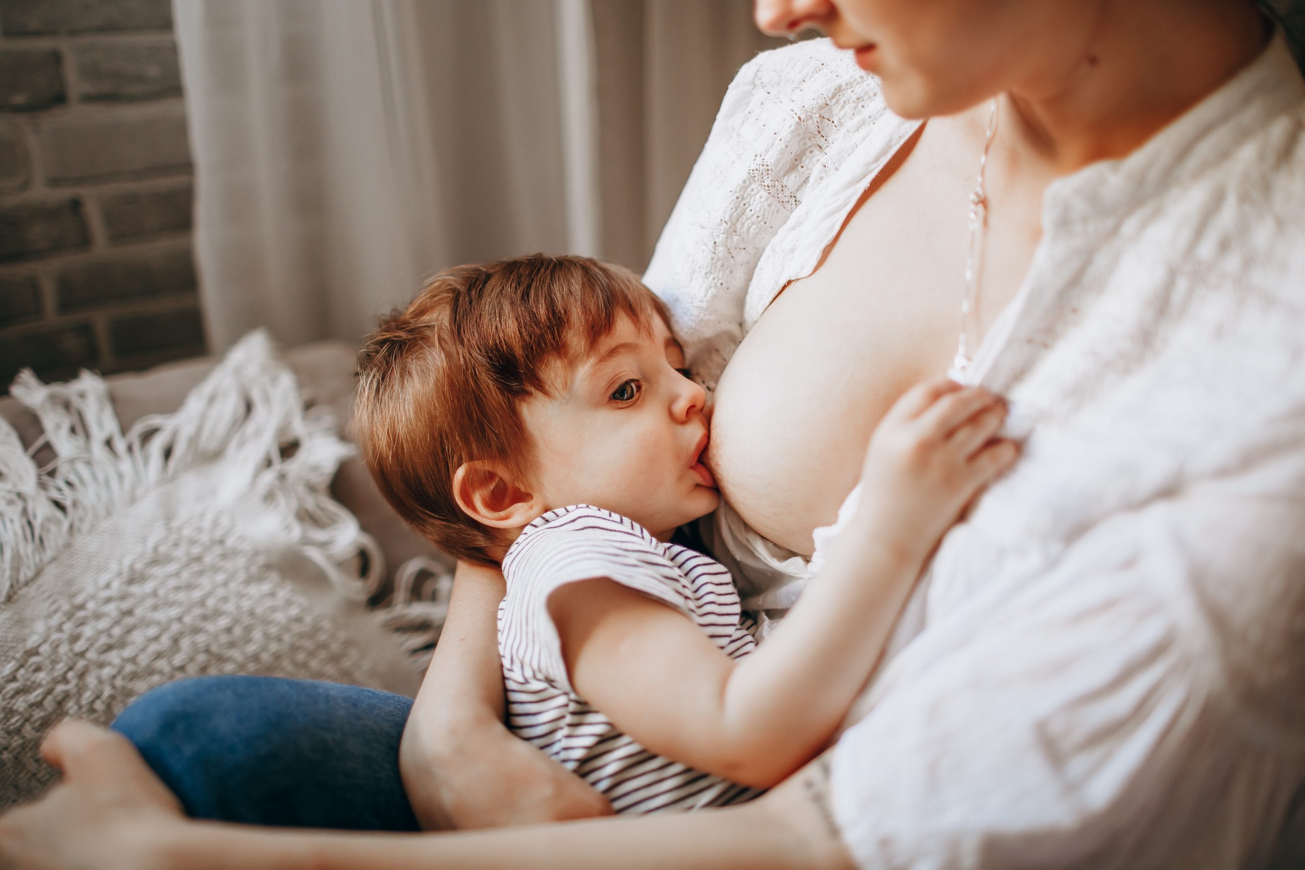Breastfeeding mom
